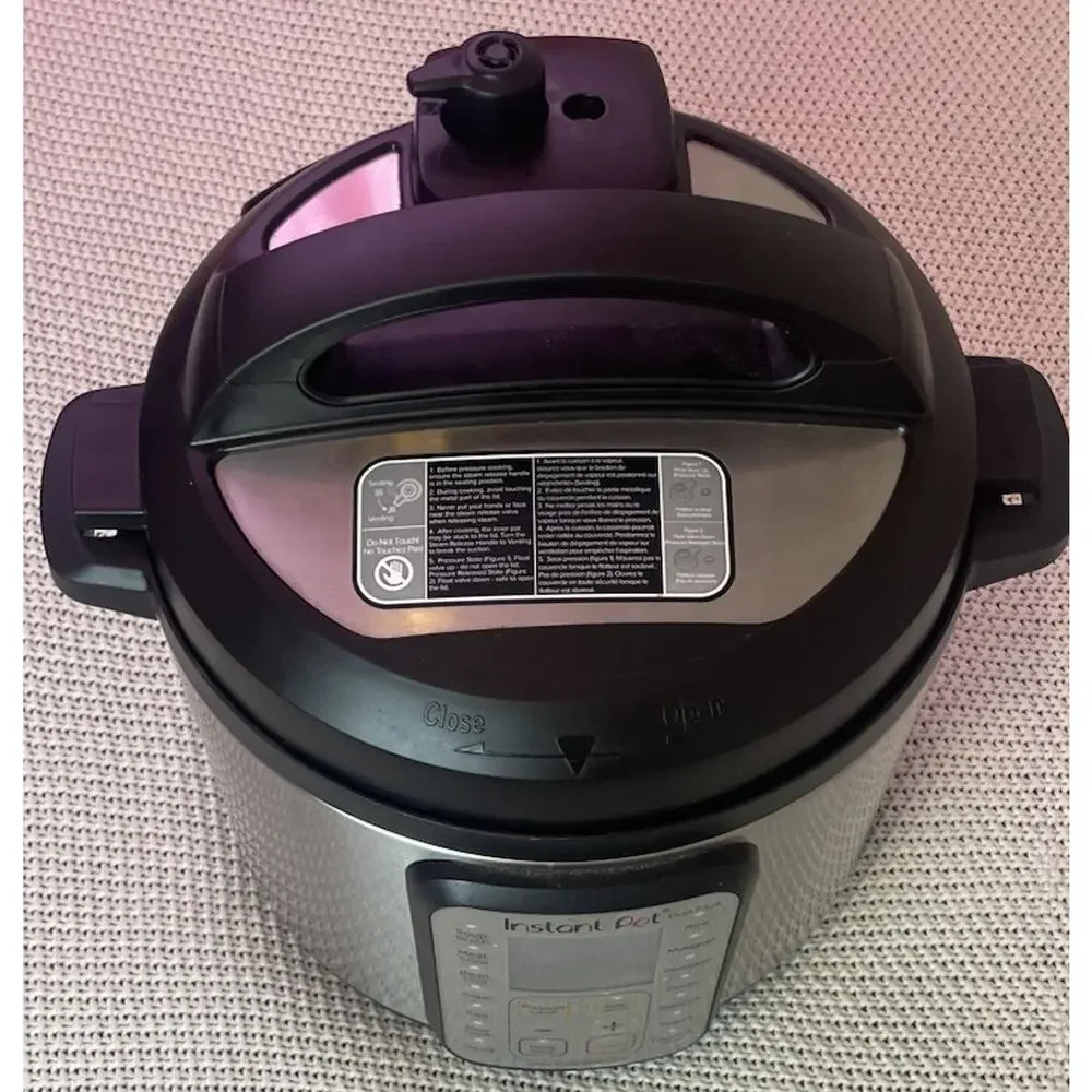 Instant Pot DUO Plus 6Qt 9in-1 Electric Pressure Cooker Stainless steel IPDUO60.